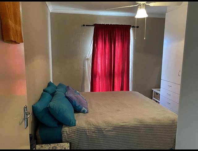 2 BEDROOM HOUSE FOR SALE IN BAYVIEW